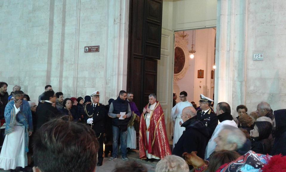 Monopoli: recuperare il vero senso dei riti religiosi