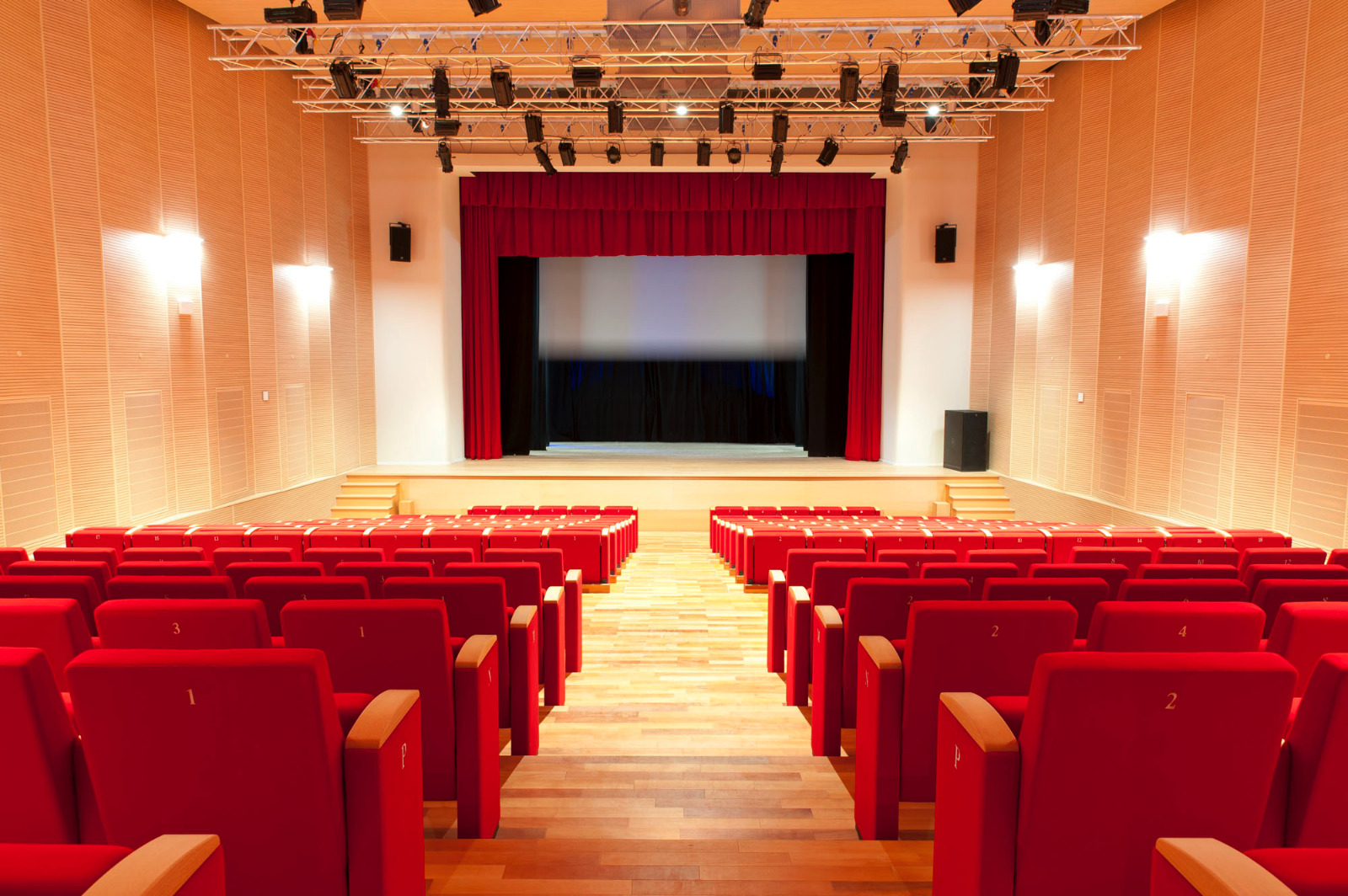 MONOPOLI Dal 18 gennaio al Radar la rassegna Stagioni Diverse curata da Nicola Lagioia