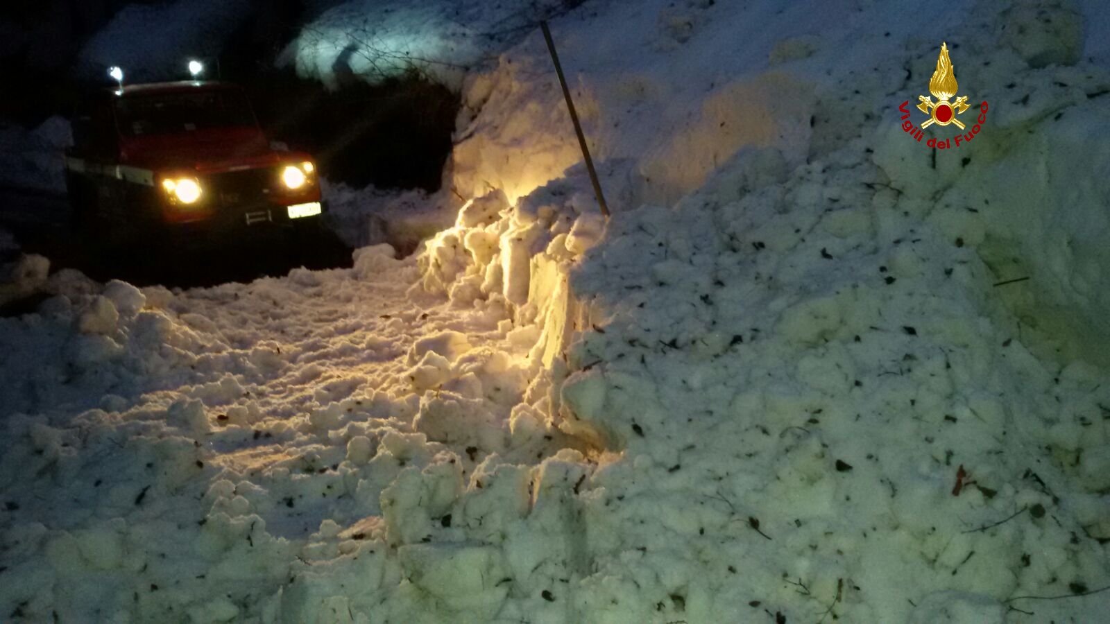 MALTEMPO 22 strade provinciali del barese bloccate dalla neve