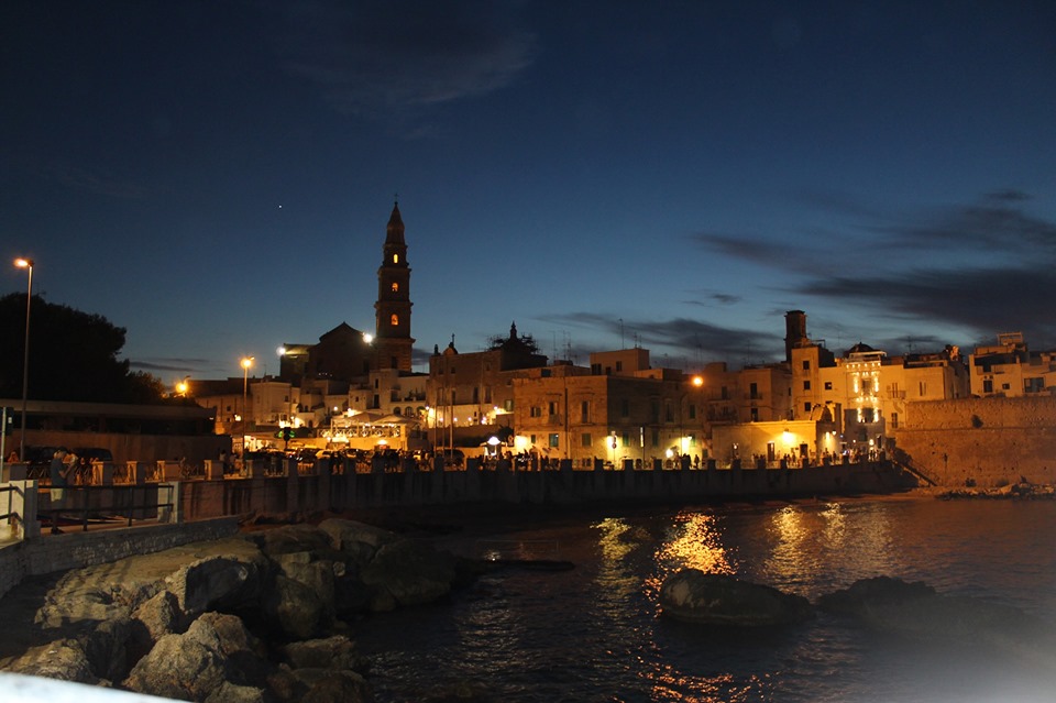 A Monopoli visite guidate serali