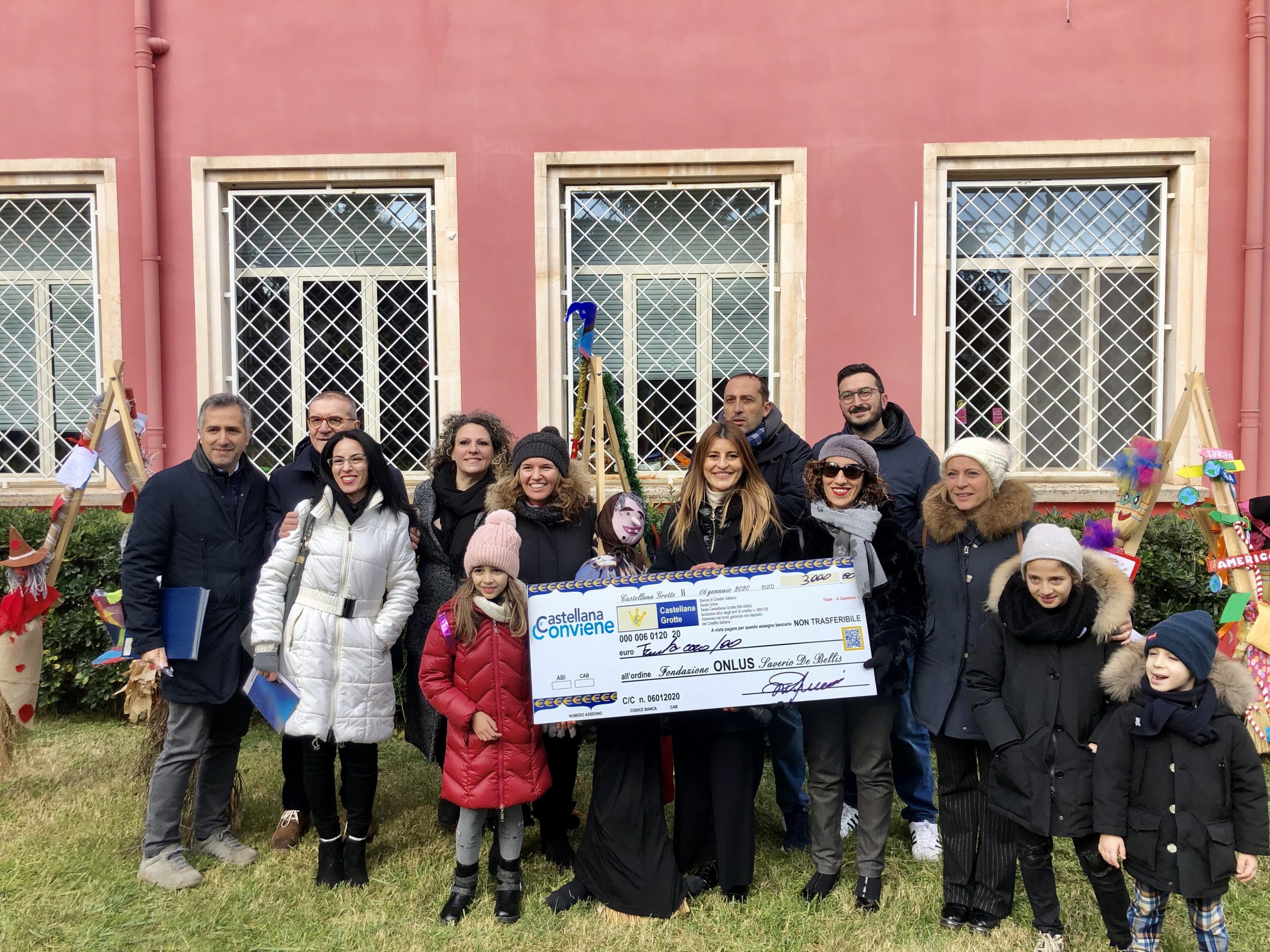 Castellana, il “Befanone” regala tremila euro