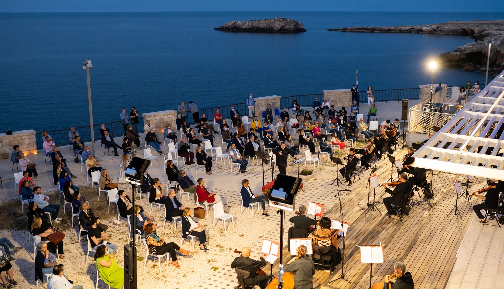 Concerto Orchestra sinfonica metropolitana atrio museo Pino pascali