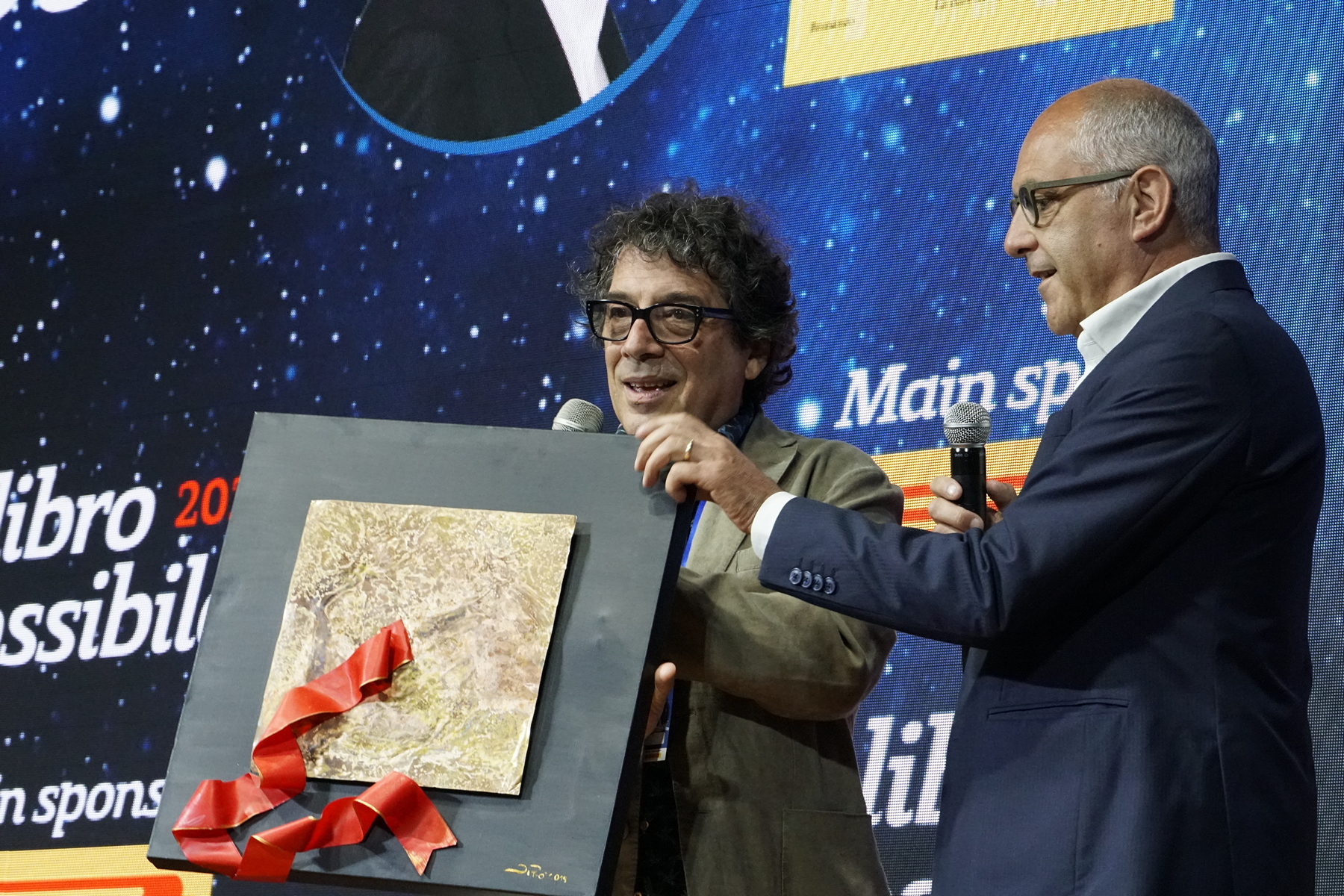 Polignano, in beneficenza il ricavato de Il Libro Possibile