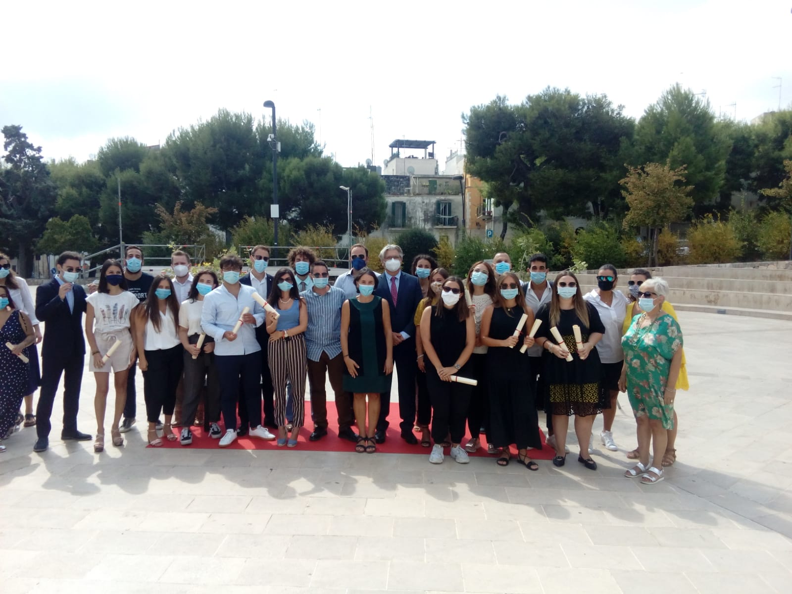 CONVERSANO Foto laureati