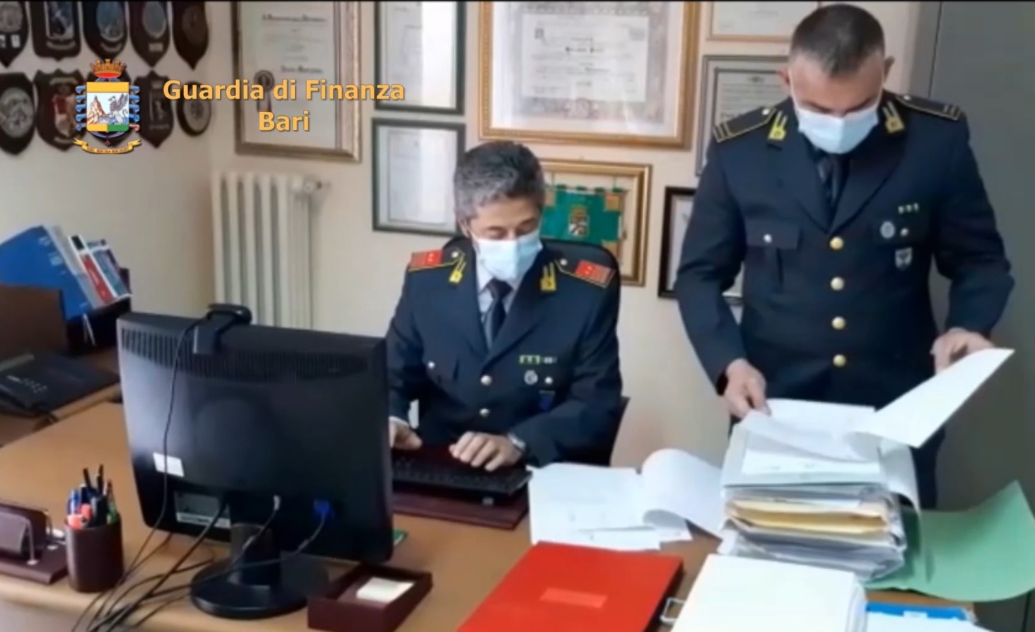 Contributi comunitari a sorvegliati speciali e pluricondannati