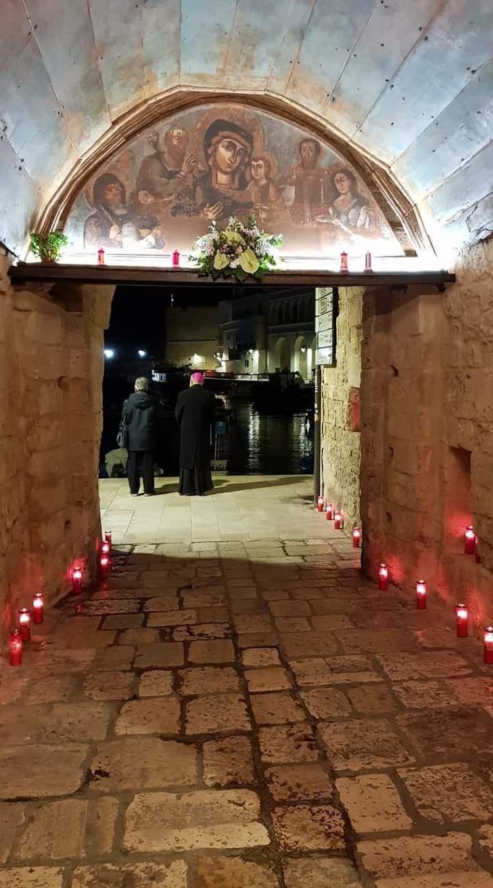 Monopoli, la foto della speranza