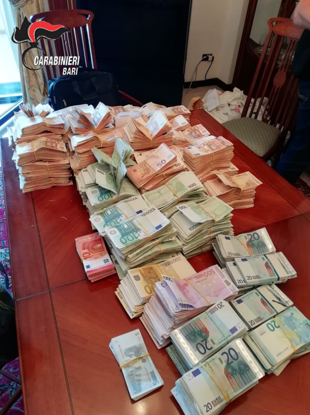 Arrestato oncologo per concussione aggravata e continuata