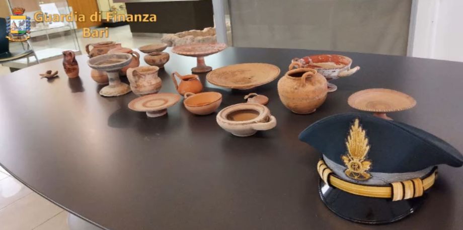 Devoluti al Museo di Altamura reperti oggetto di sequestro della Gdf