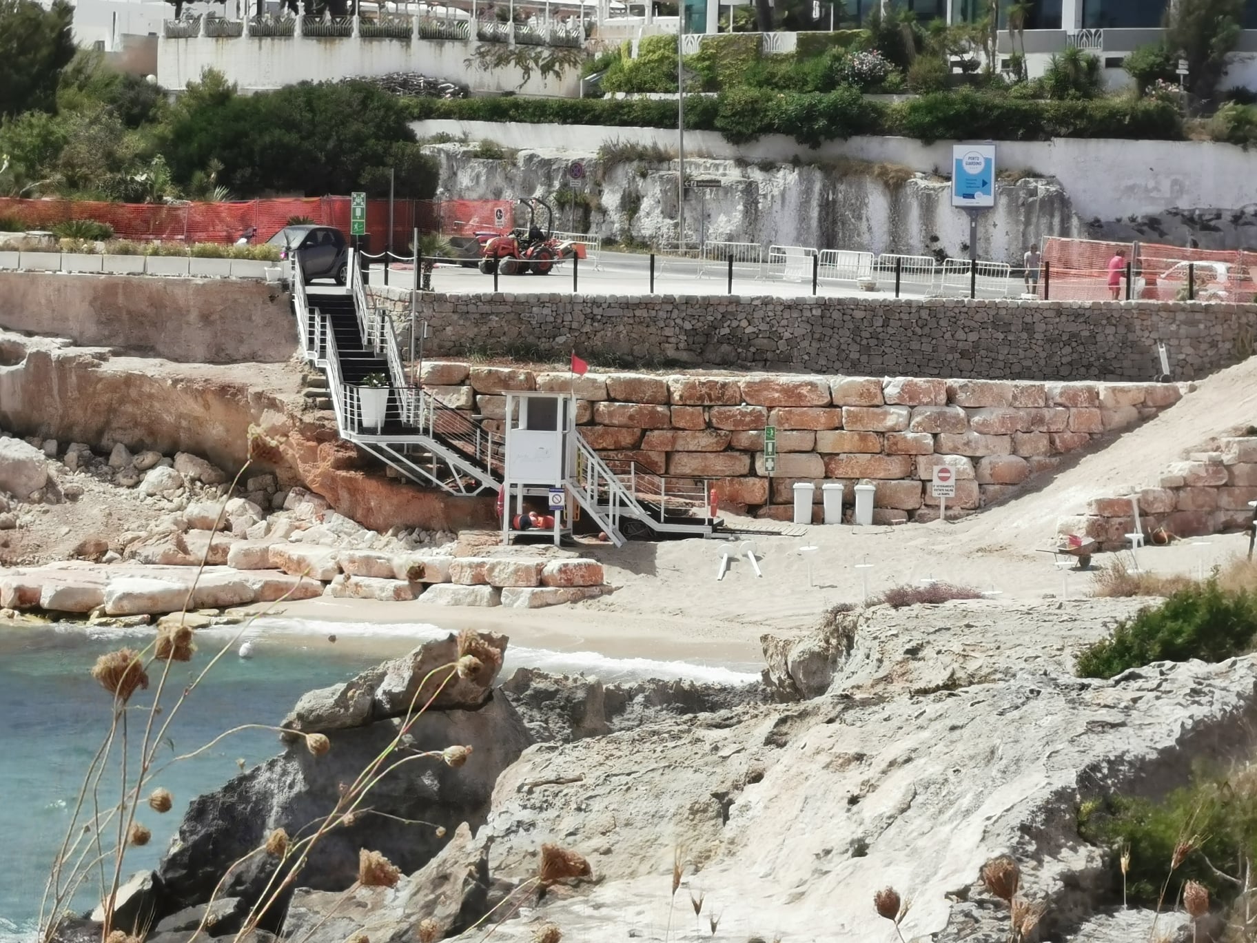 Monopoli, “la spiaggia cantiere di Porto Giardino” e Manisporche una voce nel deserto