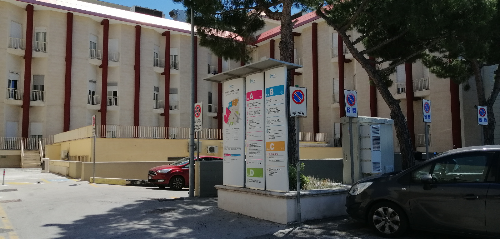 Monopoli, delicato intervento chirurgico eseguito al San Giacomo