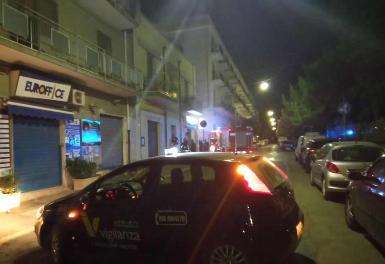 Mola, tragedia evitata in via Martinelli