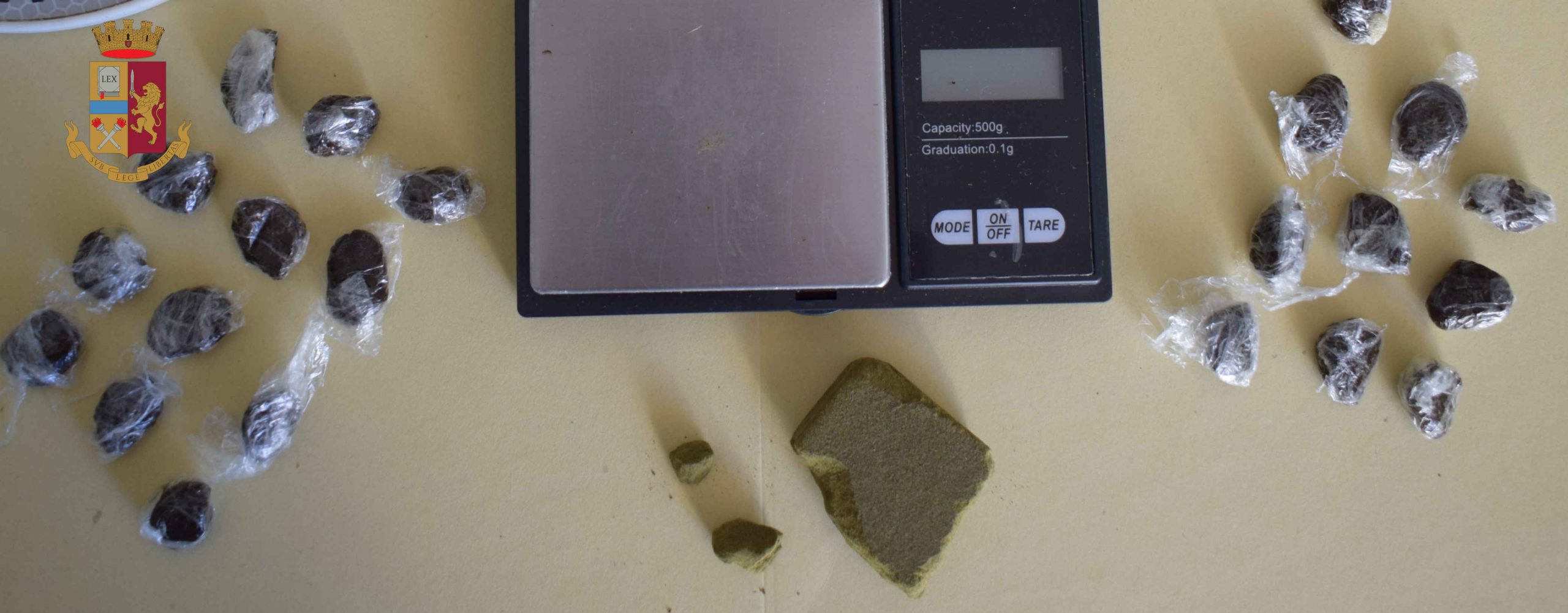 Monopoli, arrestato 21enne con 40 grammi di hashish