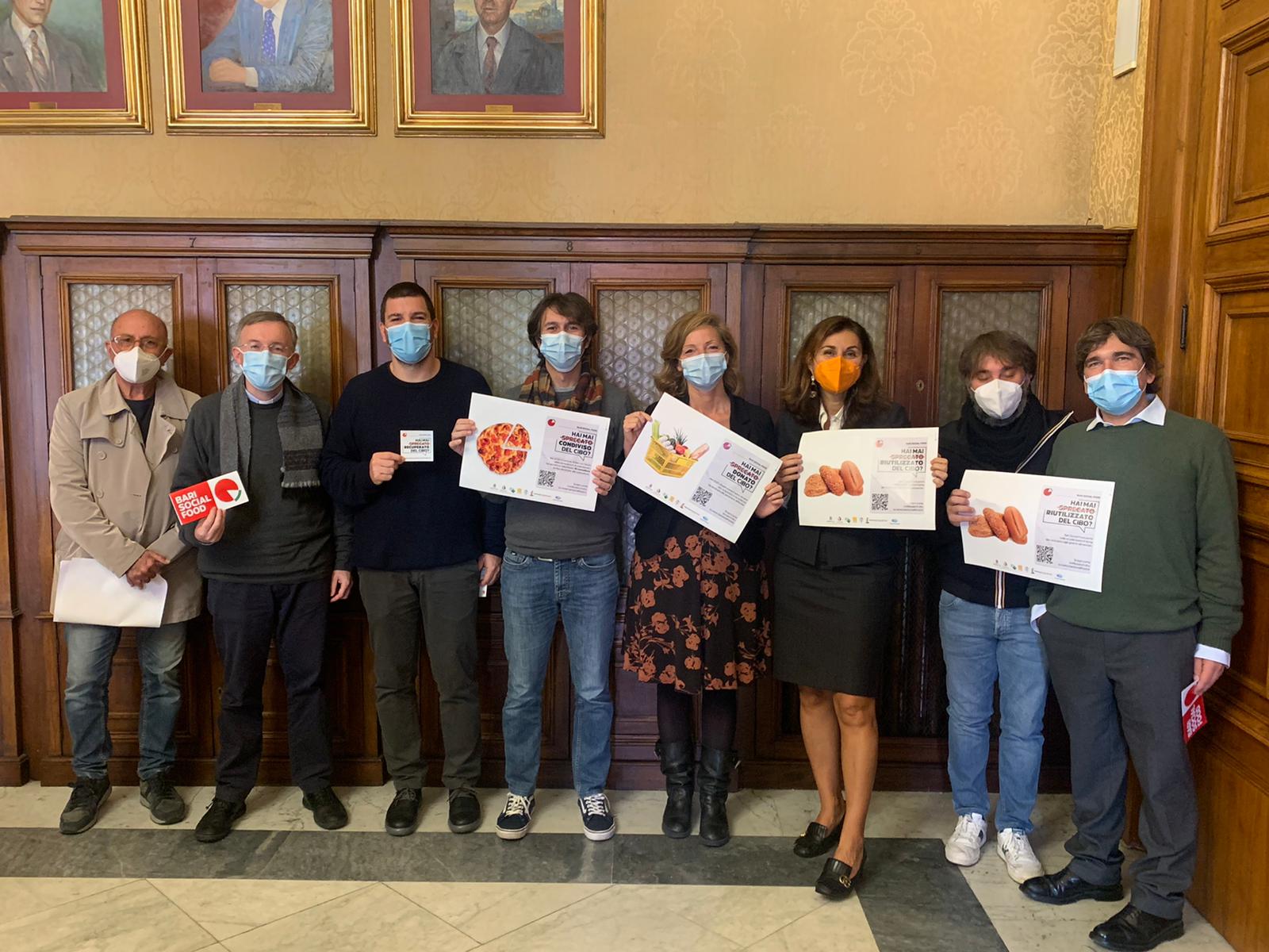 17-11-21 presentato questa mattina il progetto Bari Social Food