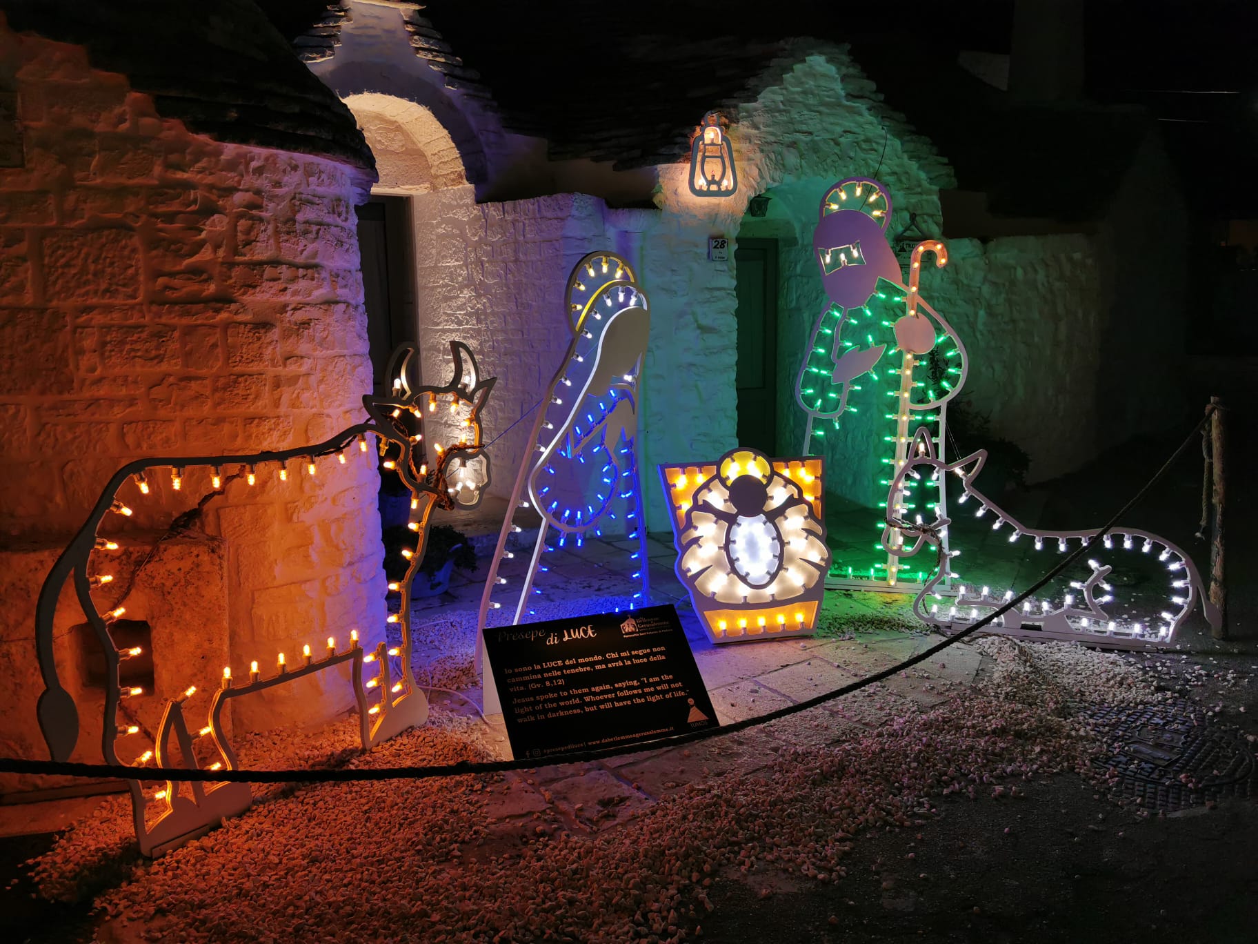 Alberobello, un presepe tra i trulli