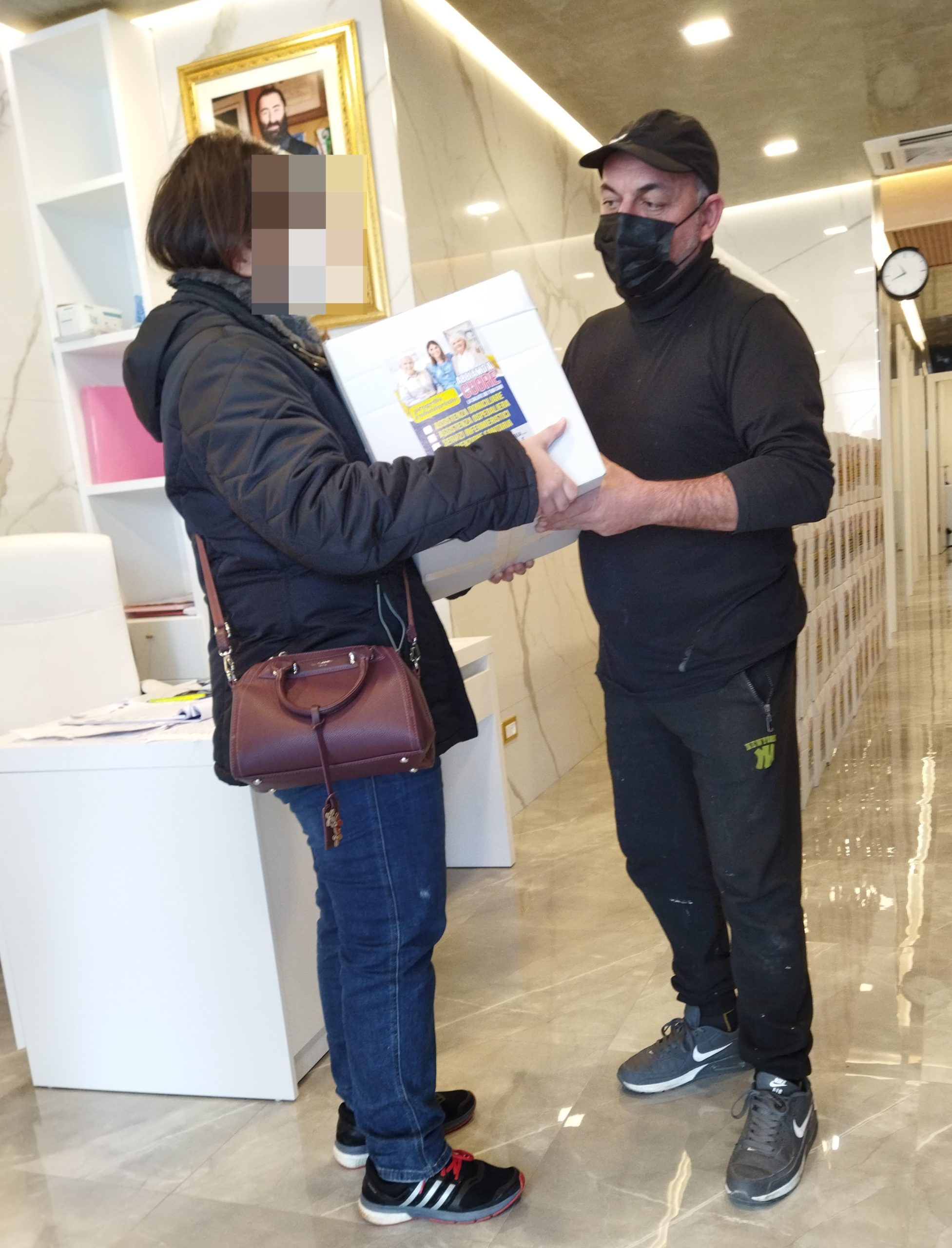 Ass. “Lilly Colucci”, consegnati alimenti a famiglie bisognose di Monopoli