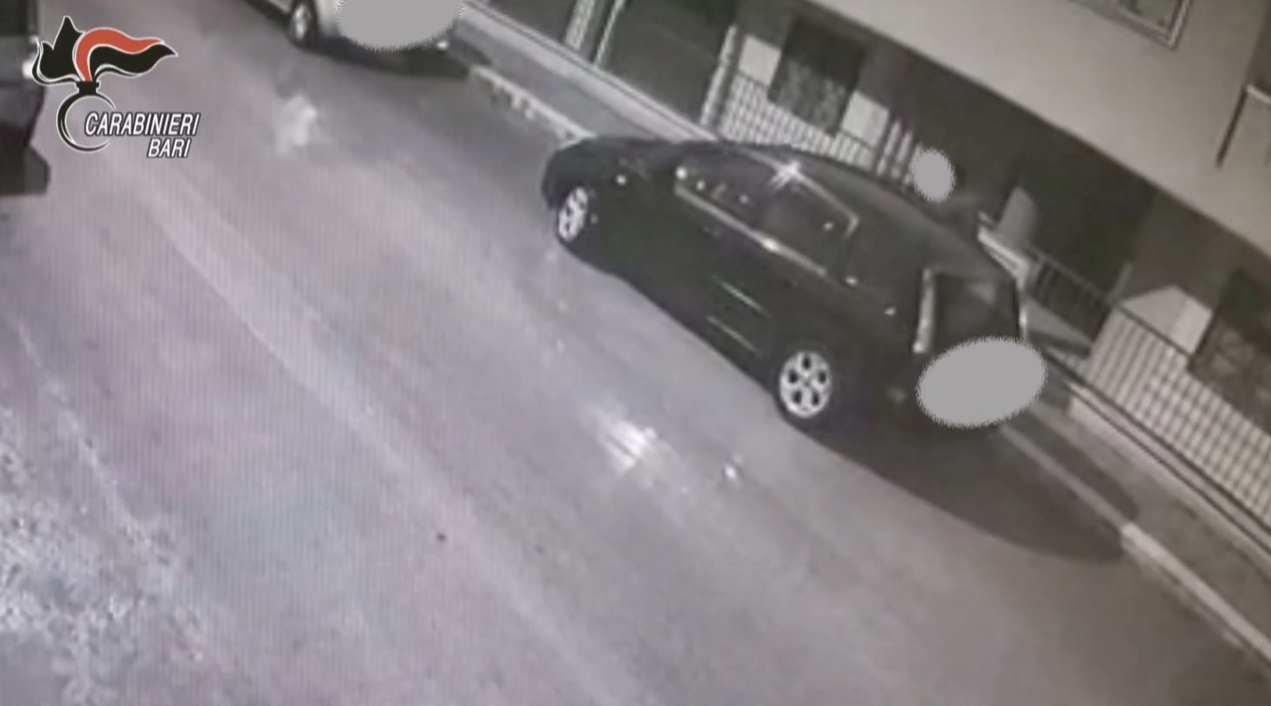 Bitonto, furti di autovetture, eseguite tre misure cautelari