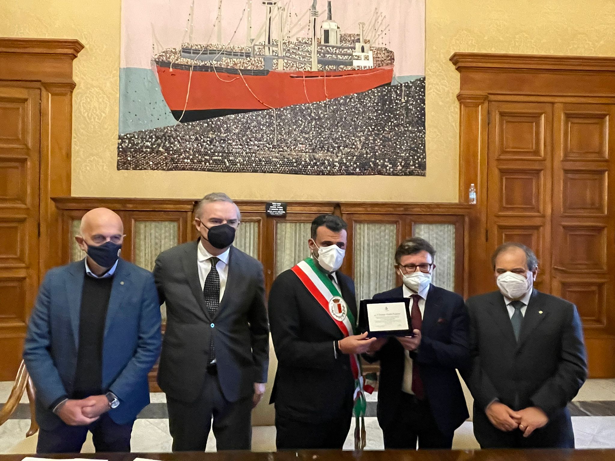 Bari, consegnato un riconoscimento a Vincenzo Ostilio Palmieri