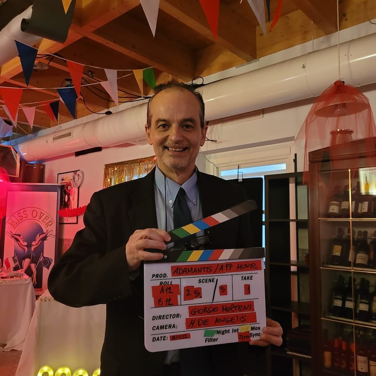 L’attore Emanuele Carlo Ostuni ritorna al cinema sul set di “Vanitose”