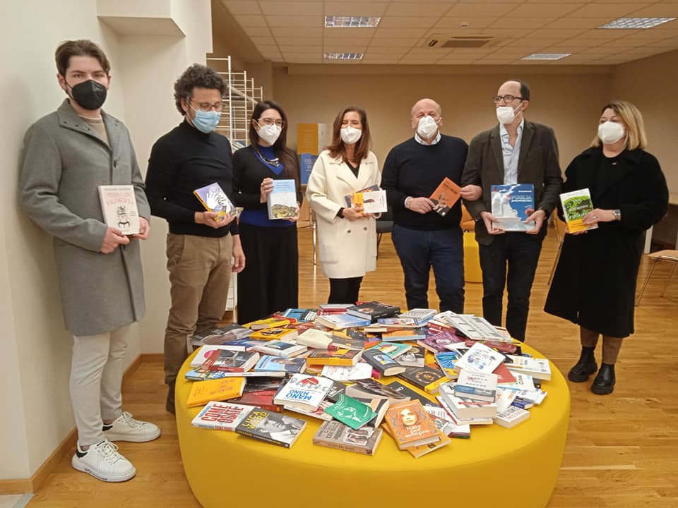 Cento nuovi libri per la biblioteca comunale di Polignano
