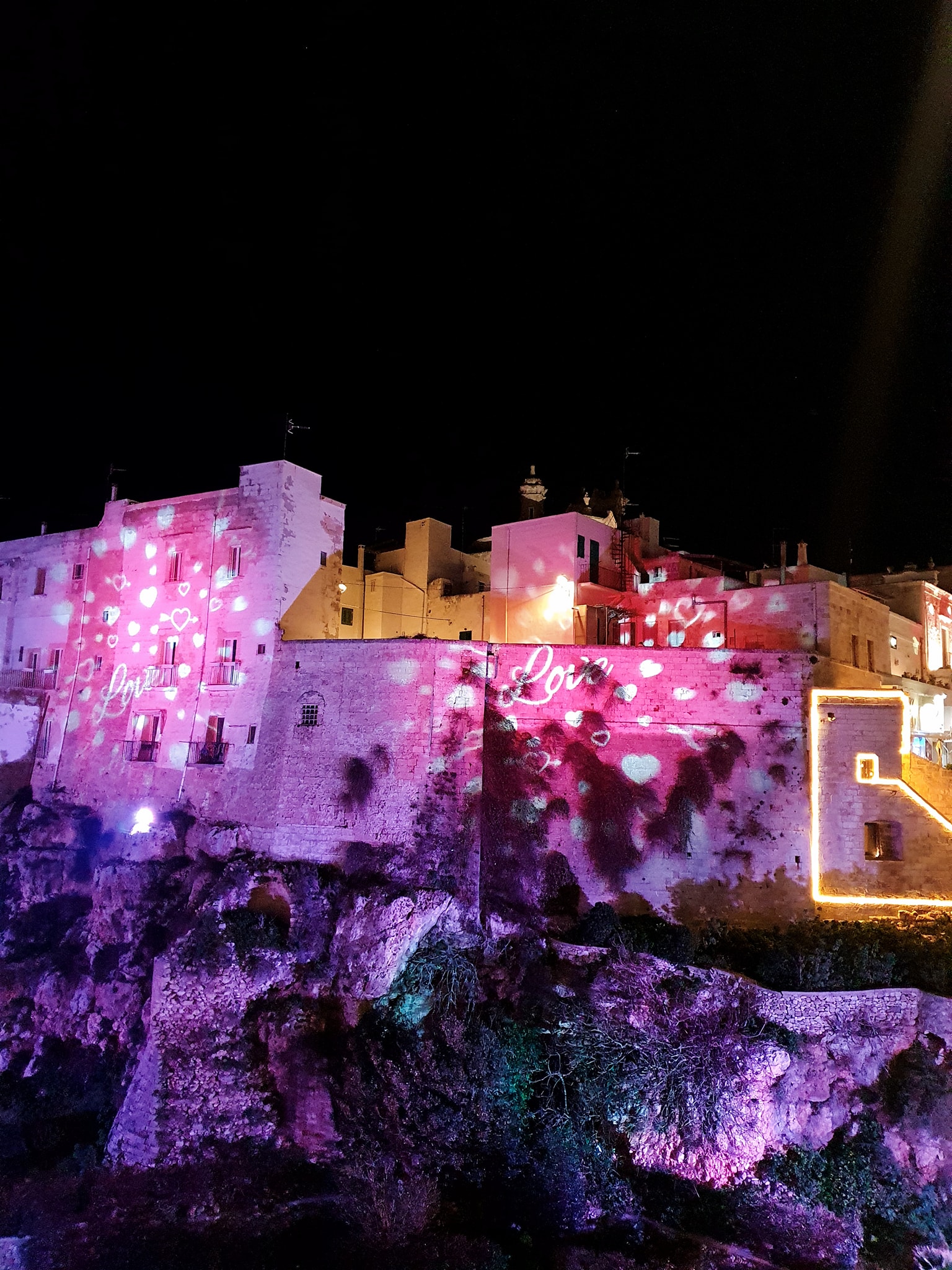 A Polignano a Mare si festeggia San Valentino