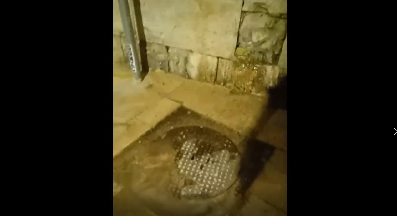 Monopoli, perdita “d’acqua” al porto vecchio