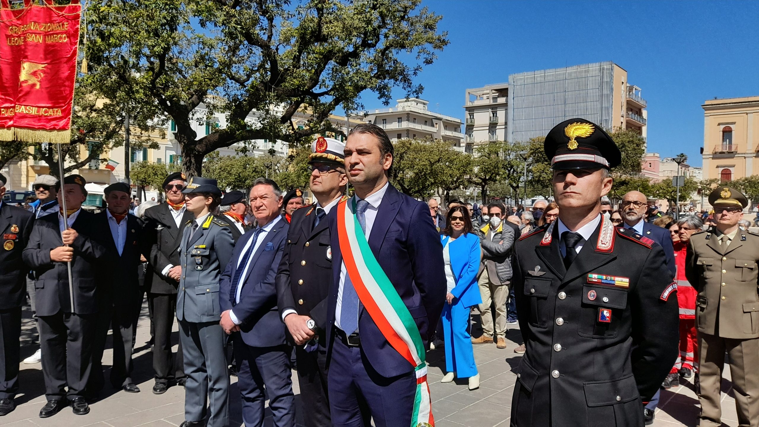 Monopoli, per il 25 aprile sono state deposte tre corone d’alloro