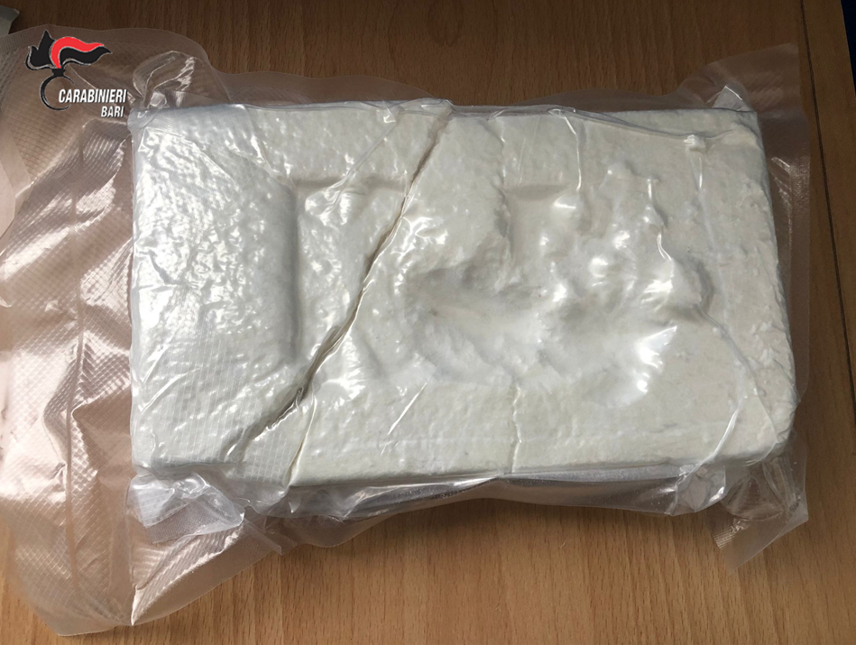 Modugno -1 kg cocaina