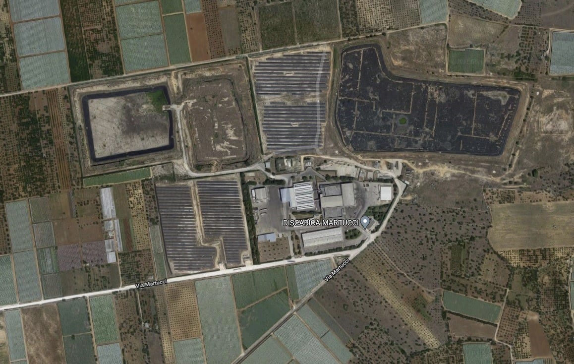 Contrada Martucci, rinvenuti rifiuti. Sospesi i lavori