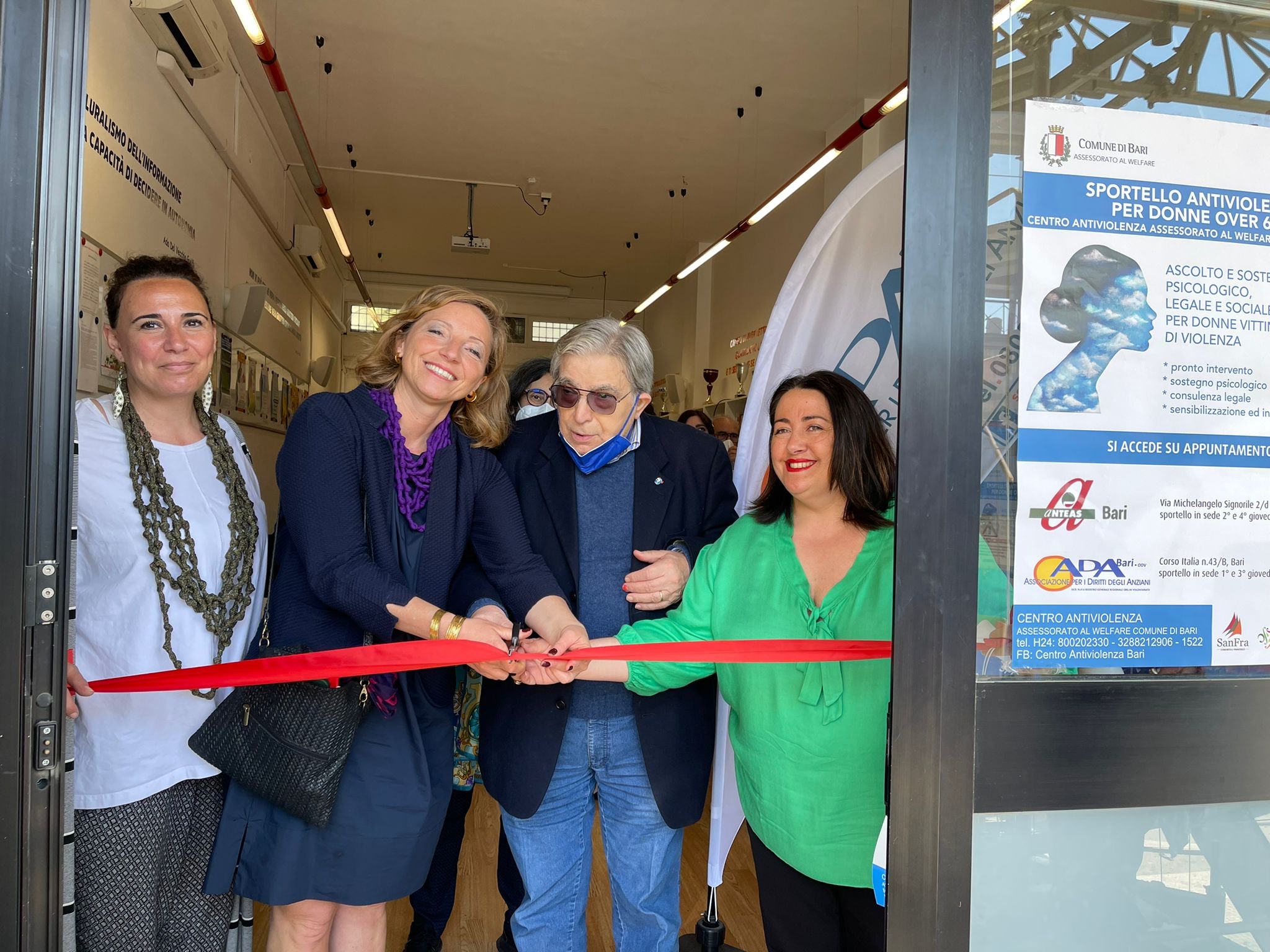 12-05-22 inaugurati i due sportelli antiviolenza per donne over 65_sede Anteas