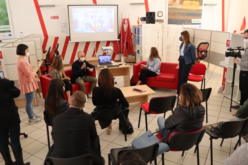 12-05-22 presentazione corso di inglese MyES per lavoratori ho.re.ca.