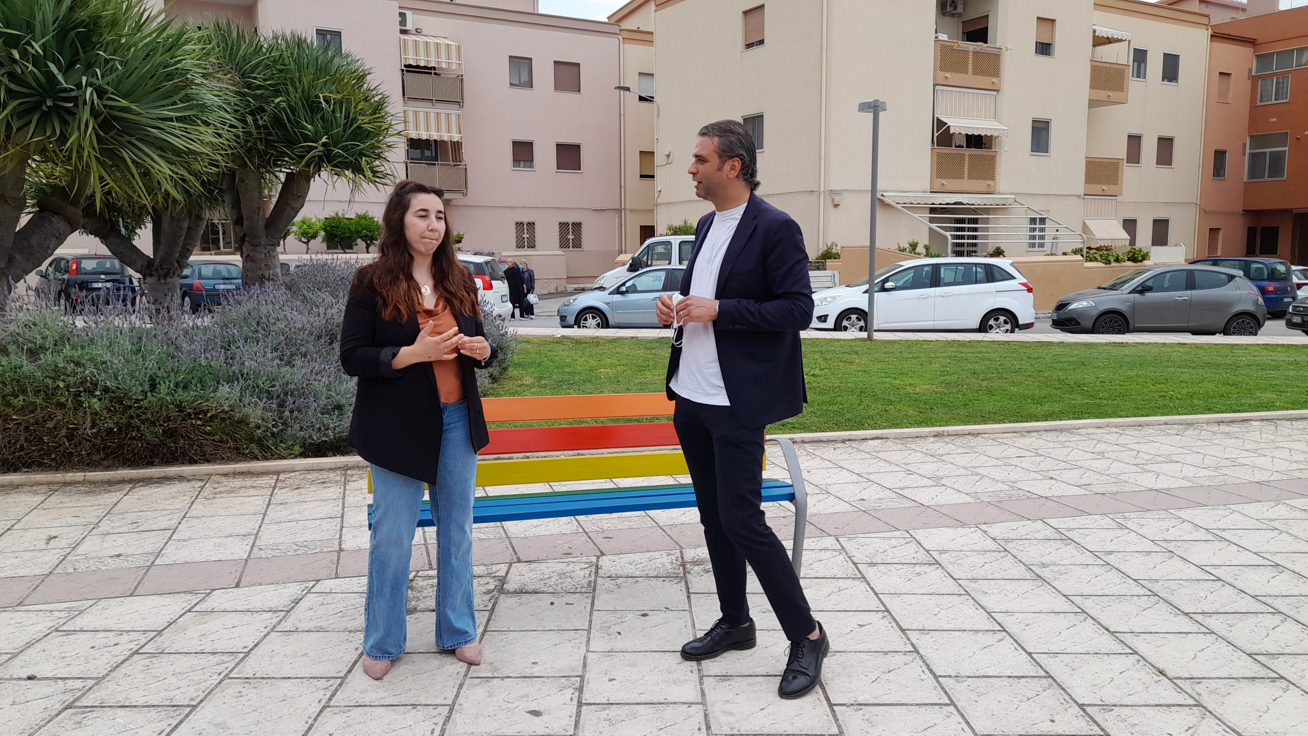 A Monopoli una panchina contro ogni forma di discriminazione