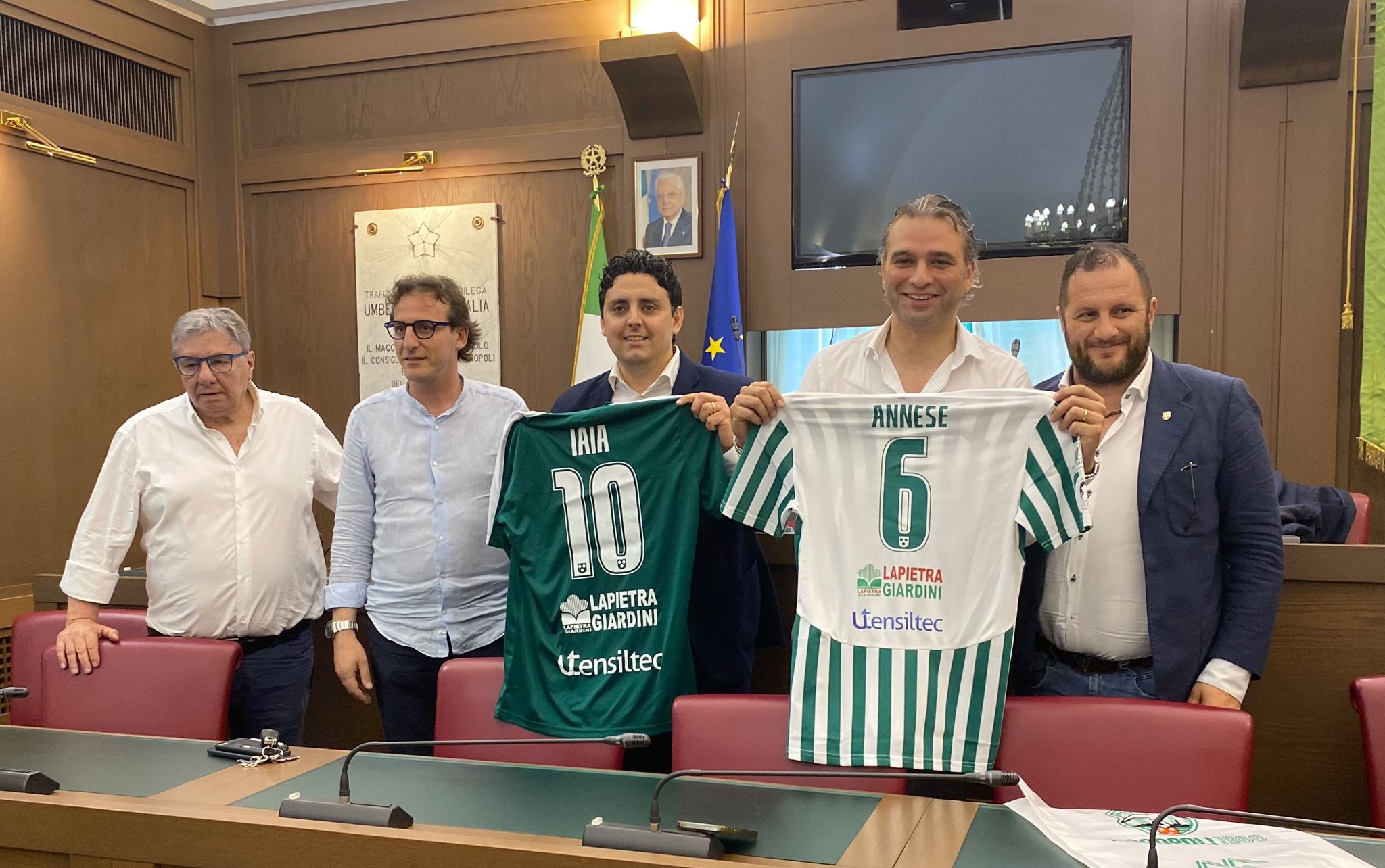 Calcio, una pergamena per la SS Monopoli 1966