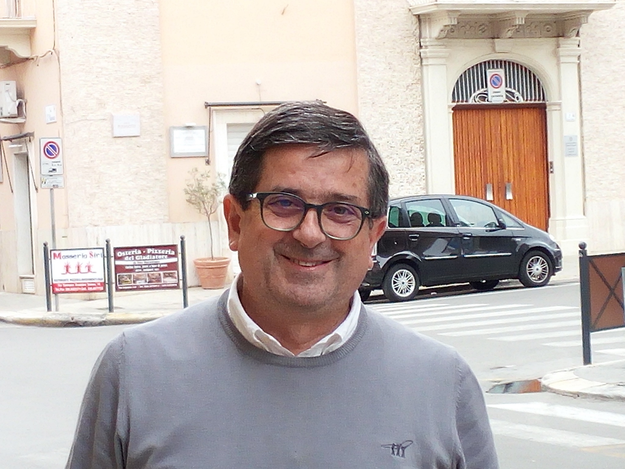 Monopoli, Angelo Papio, scende in campo