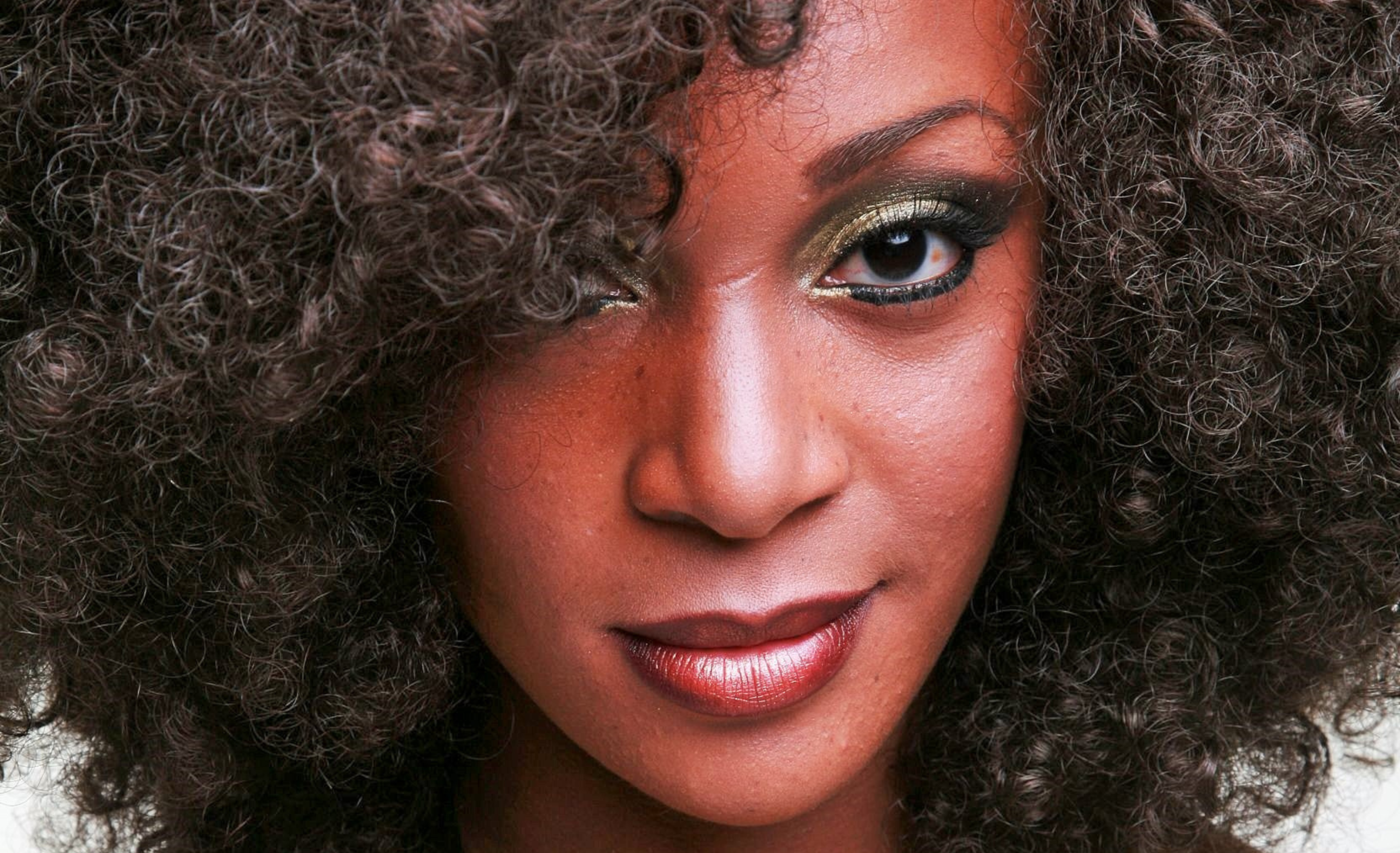 A Rutigliano, per «Vicoli Jazz», il concerto di Kelly Joyce