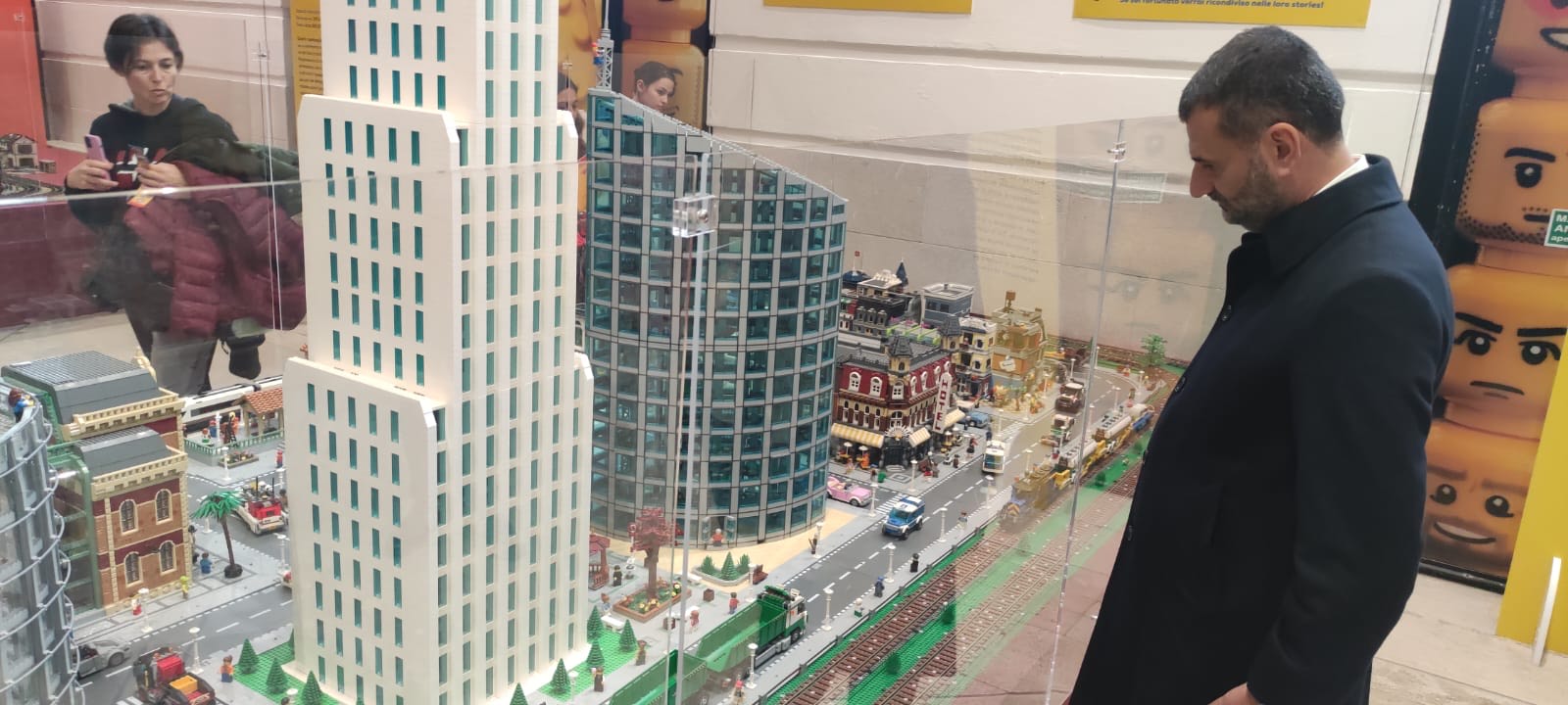 Bari, apre al pubblico “I Love Lego”