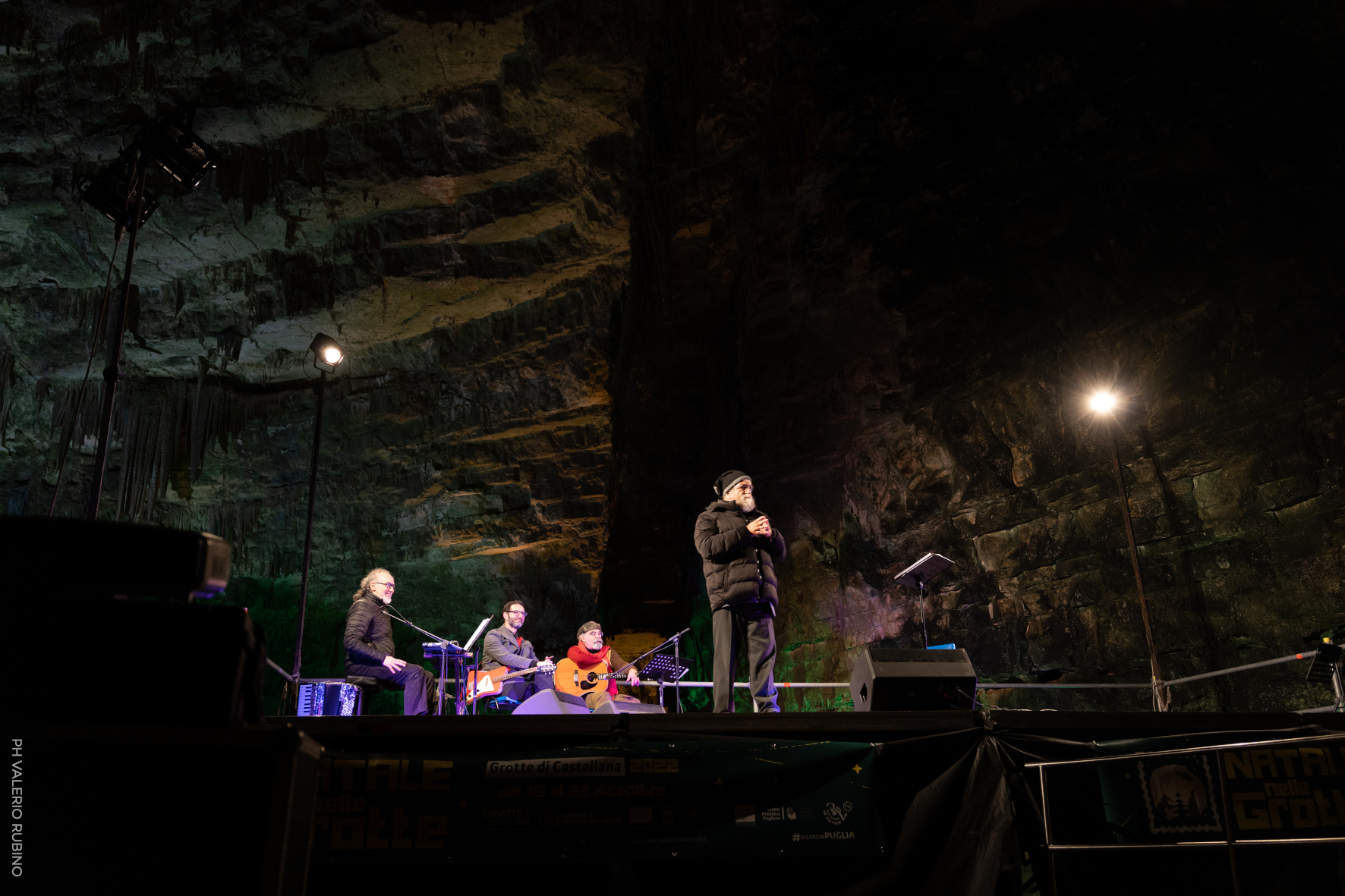 Natale nelle Grotte, ecco Sangiorgi e Piano a Mezz’aria