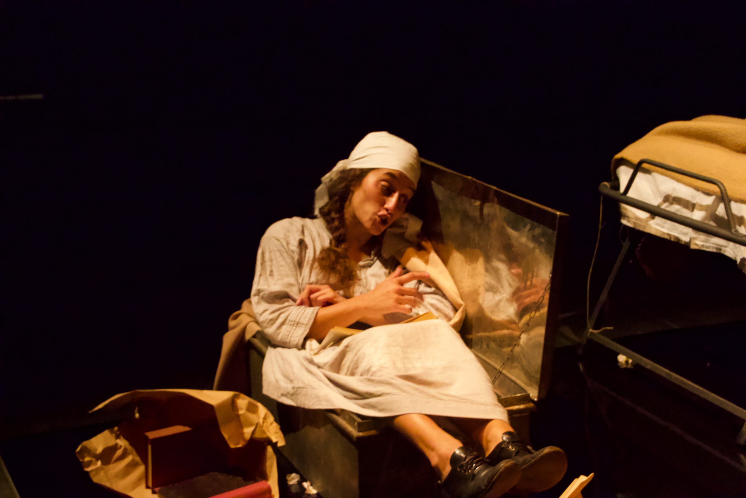 Al Teatro Mariella di Monopoli, Venerdì 20 gennaio, in scena “Zvi Zvi Rosa Luxemburg”