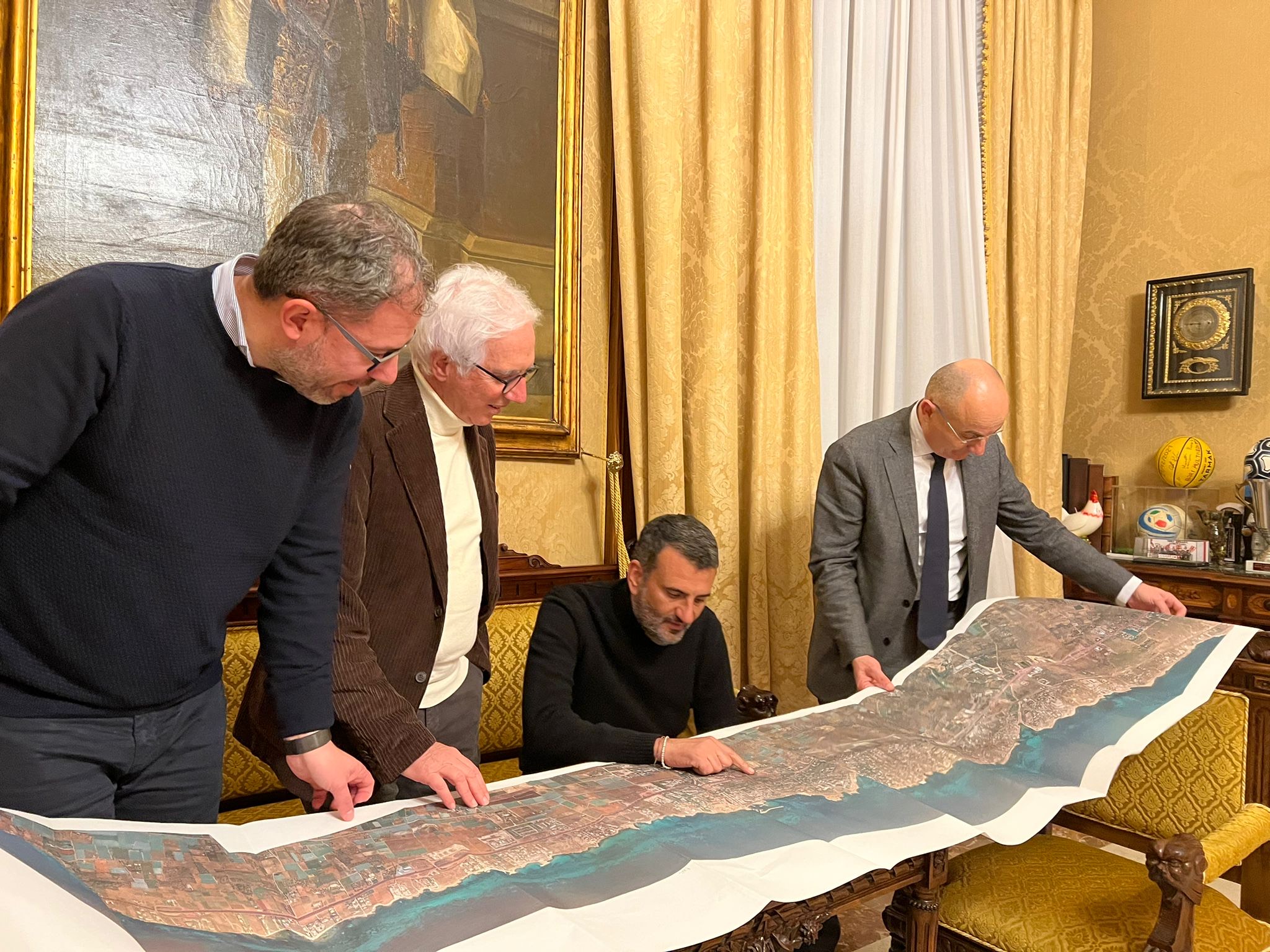 28-02-23 ANAS accoglie la richiesta dei sindaci per salvaguardare gli impianti di illuminazione nel tratto della SS16 tra Bari e Mola_l'incontro 1