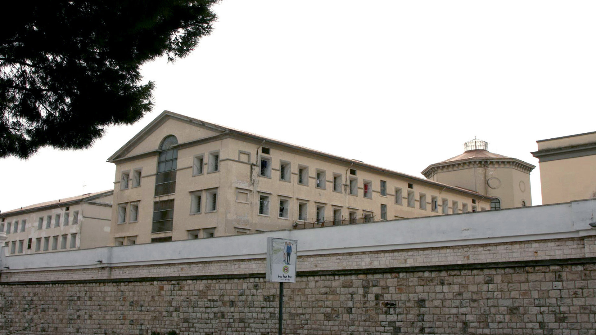 I volontari Unicef nella Casa Circondariale di Bari per ringraziare il personale