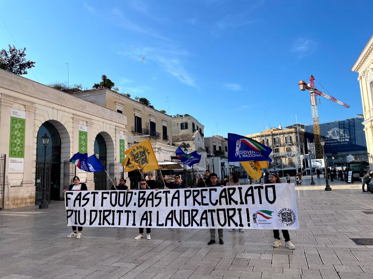 photo_5893488088905268761_y