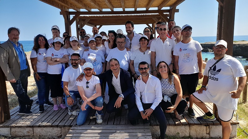 Monopoli, Cala Monaci a misura di disabile con “DIVERSIdaMARE”