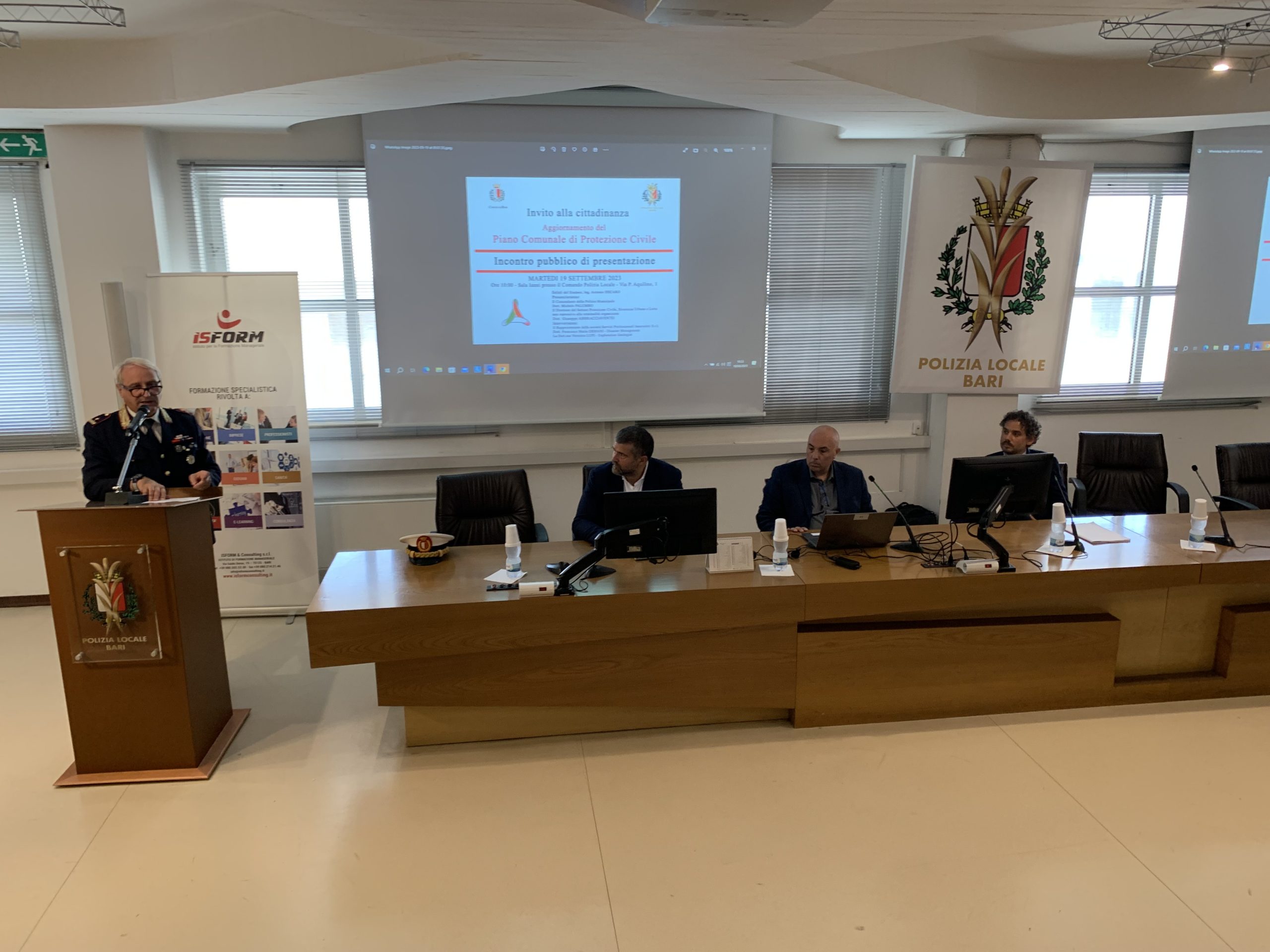 19-09-23 presentato l'aggiornamento del Piano comunale di Protezione Civile_foto 1