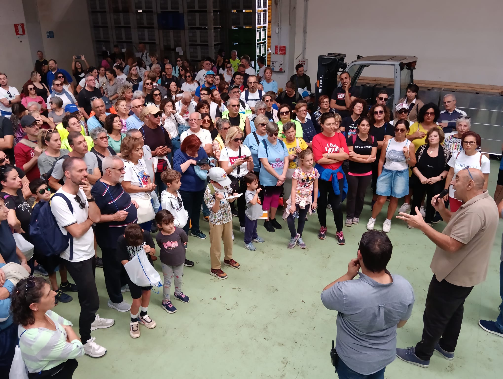 Camminata tra gli Olivi: in 250 a Castellana Grotte tra oliveti e masserie, dimostrazioni e degustazioni