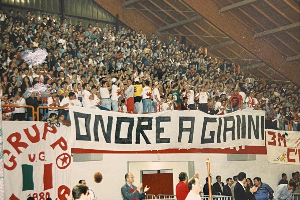 Gioia del Colle,Trent’anni dalla scomparsa di Gianni 3M: Gli Ultras organizzano una speciale coreografia per onorare il Capo Storico