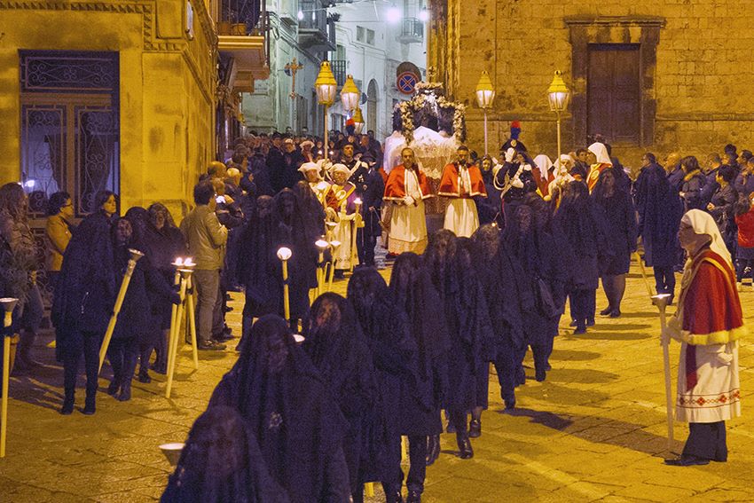 Castellana Grotte, i Riti della Settimana Santa, tutti gli appuntamenti