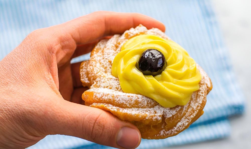 Lo Chef Donato Carra ci insegna come fare le Zeppole di San Giuseppe alla perfezione