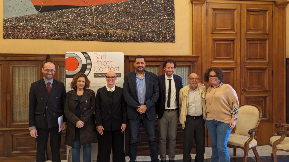 Bari, presentato “Bari Photo Contest – Sguardo Periferico”