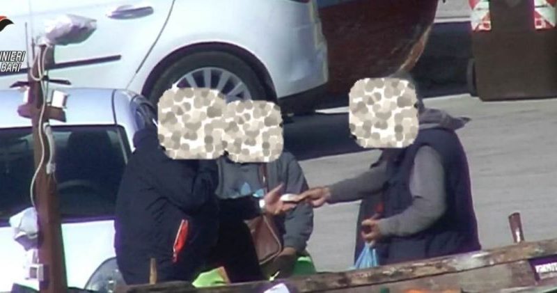 Bari, 4 arresti estorsione aggravata dal metodo mafioso al porto di “Santo Spirito”.