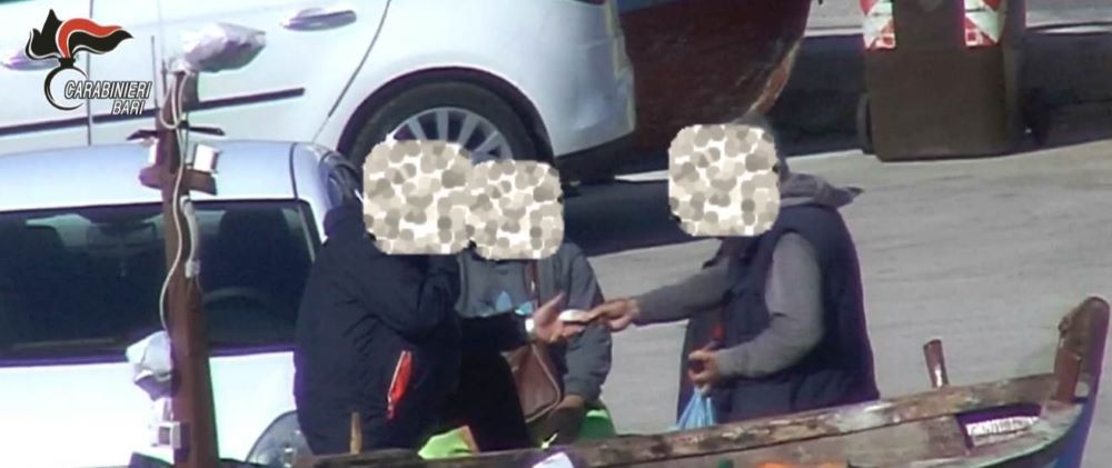 Bari, 4 arresti estorsione aggravata dal metodo mafioso al porto di “Santo Spirito”.