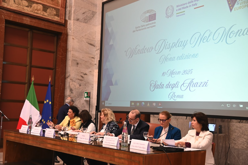 Grandissimo successo al Ministero delle Imprese e del Made in Italy per la Nona Edizione di “Window Display nel Mondo” l’evento che celebra il Visual Merchandising